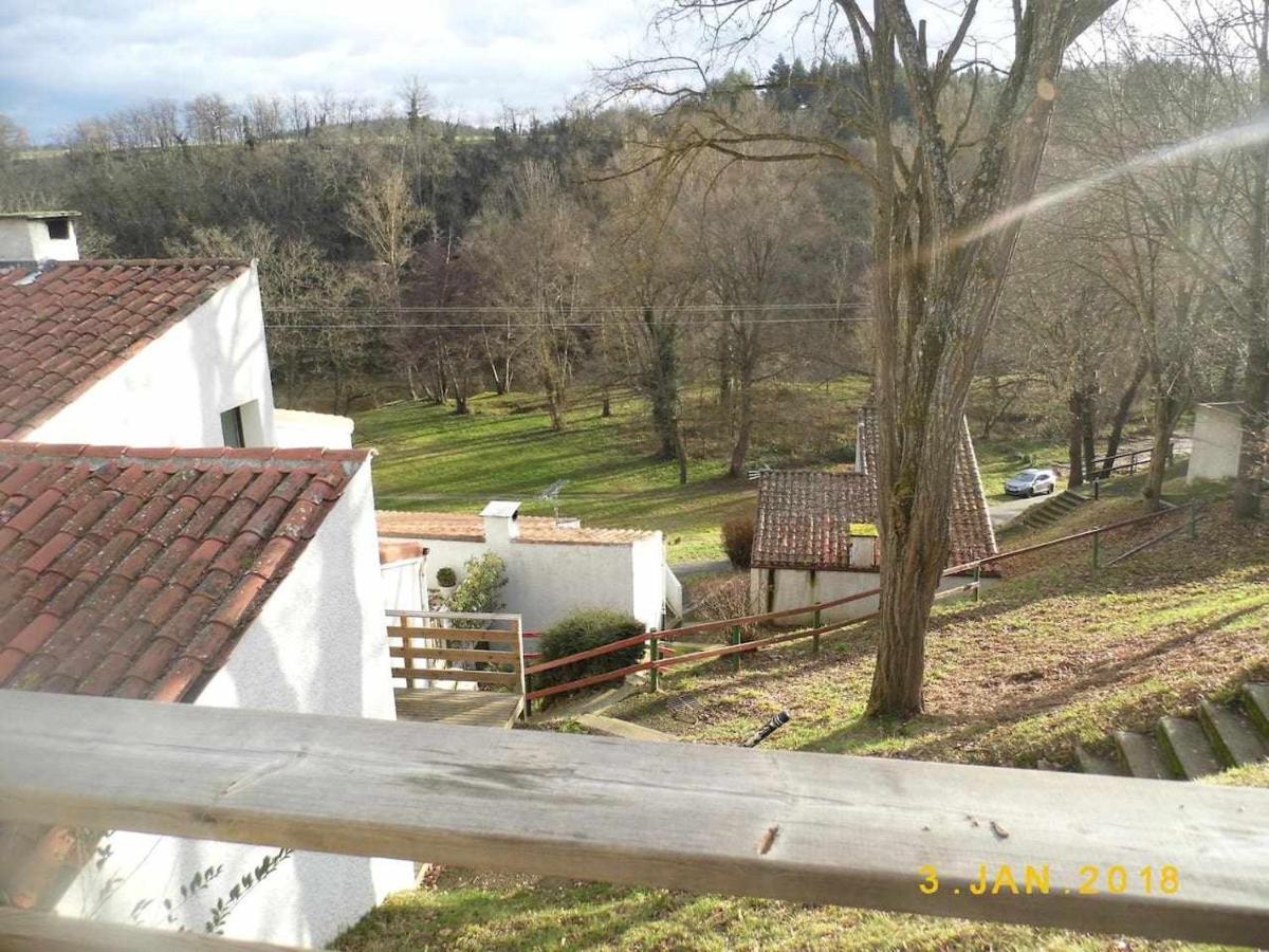 Joli Petit T4 Confortable Au Bord De Leau Vieille-Brioude Zewnętrze zdjęcie